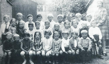 Veddum Pogeskole 1. klasse 1928